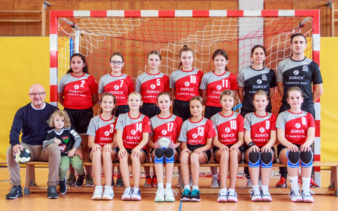 Neue Trikots für die D weiblich